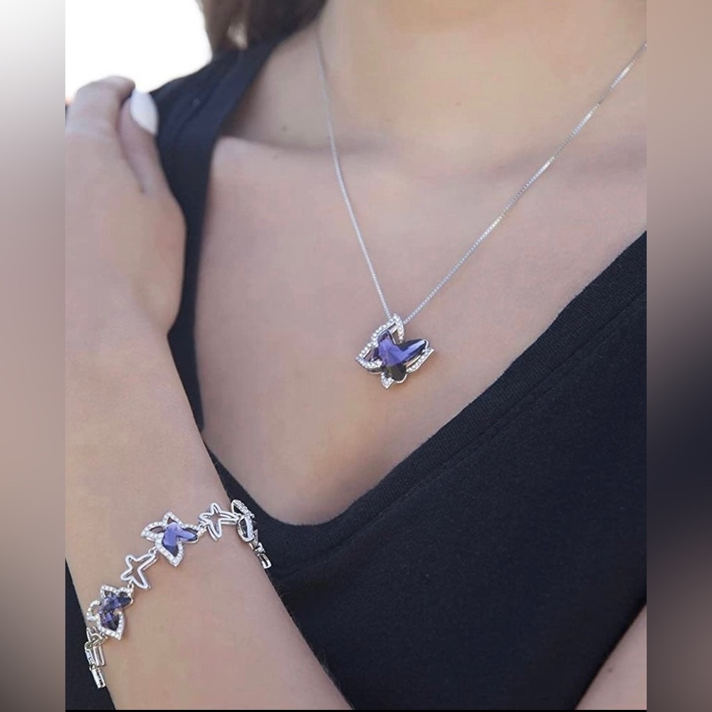 🔥🔥 SALE 🎉🎉 2 Pc Set Gemmance Butterfly Crystal Necklace & Bracelet Set 🔥🔥
